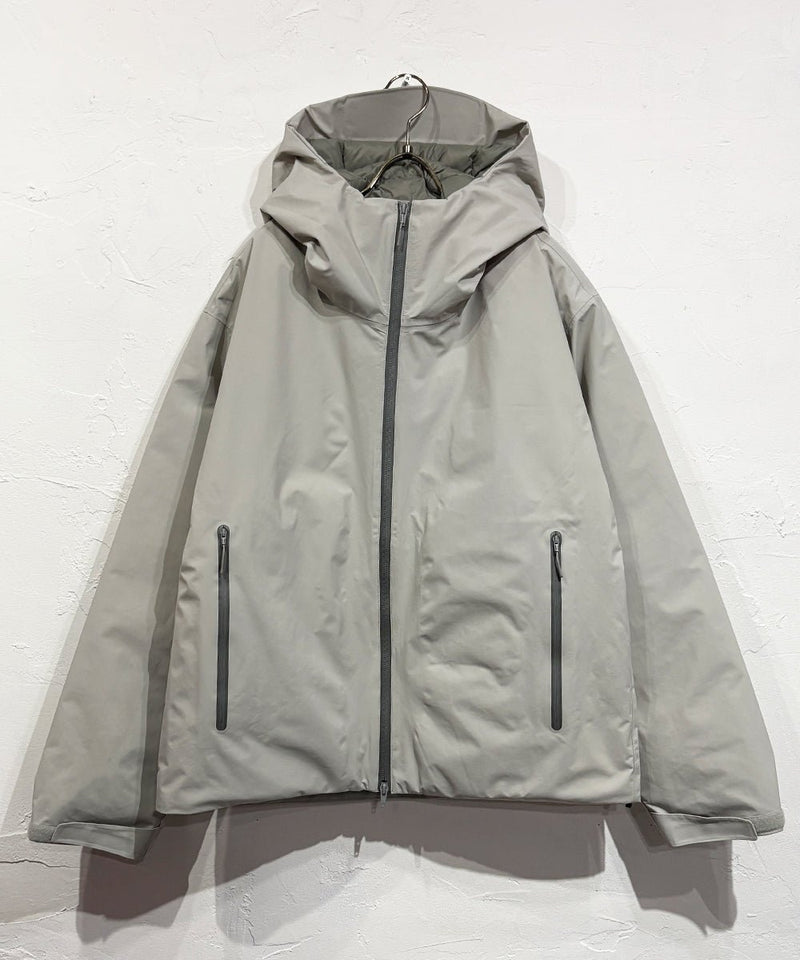 ES.1 - 3LYR DOWN HOODIE / IT,GRAY 商品画像 - DB&BAR
