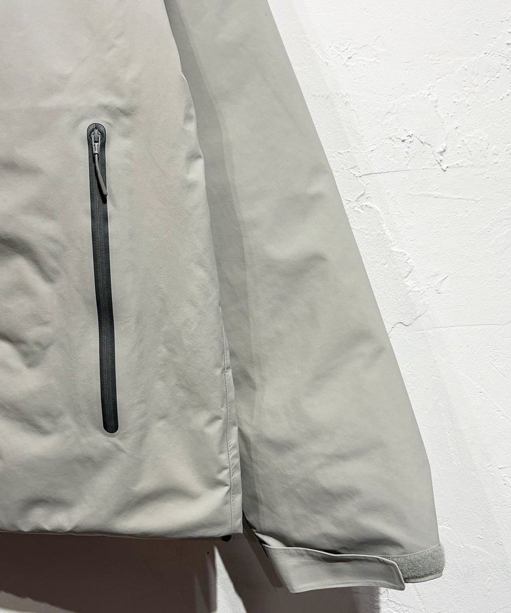 ES.1 - 3LYR DOWN HOODIE / IT,GRAY 商品画像 - DB&BAR