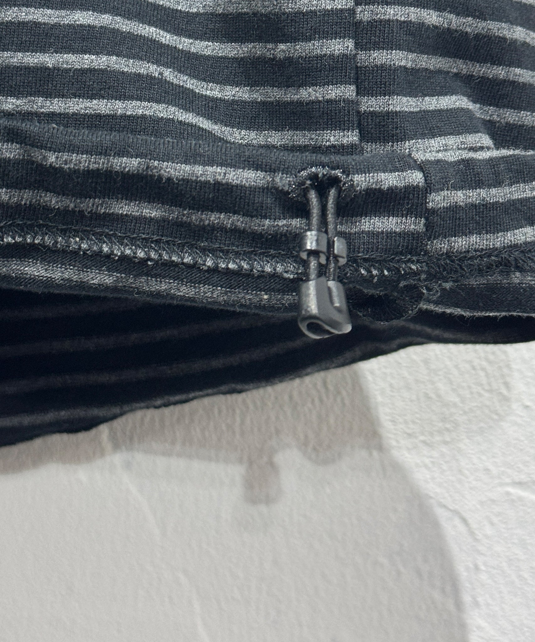 ES.1 - BORDER SS T - SHIRTS / BLACK BORDER - DB&BAR