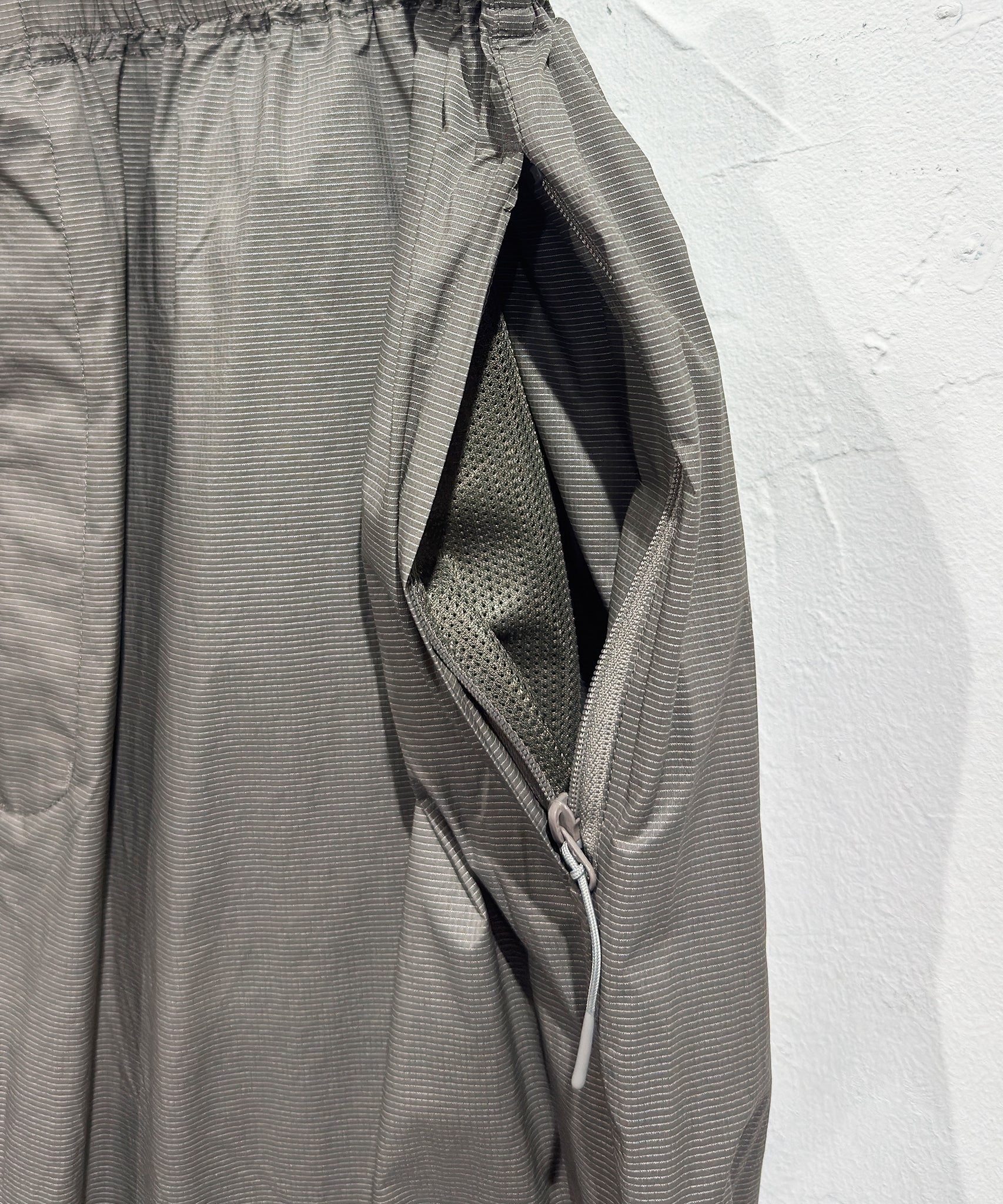ES.1 - LIIGHT NYLON PANTS / LIGHT KHAKI - DB&BAR