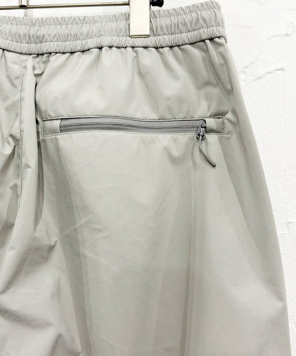 ES.1 - NYLON PANTS / IT.GRAY 商品画像 - DB&BAR