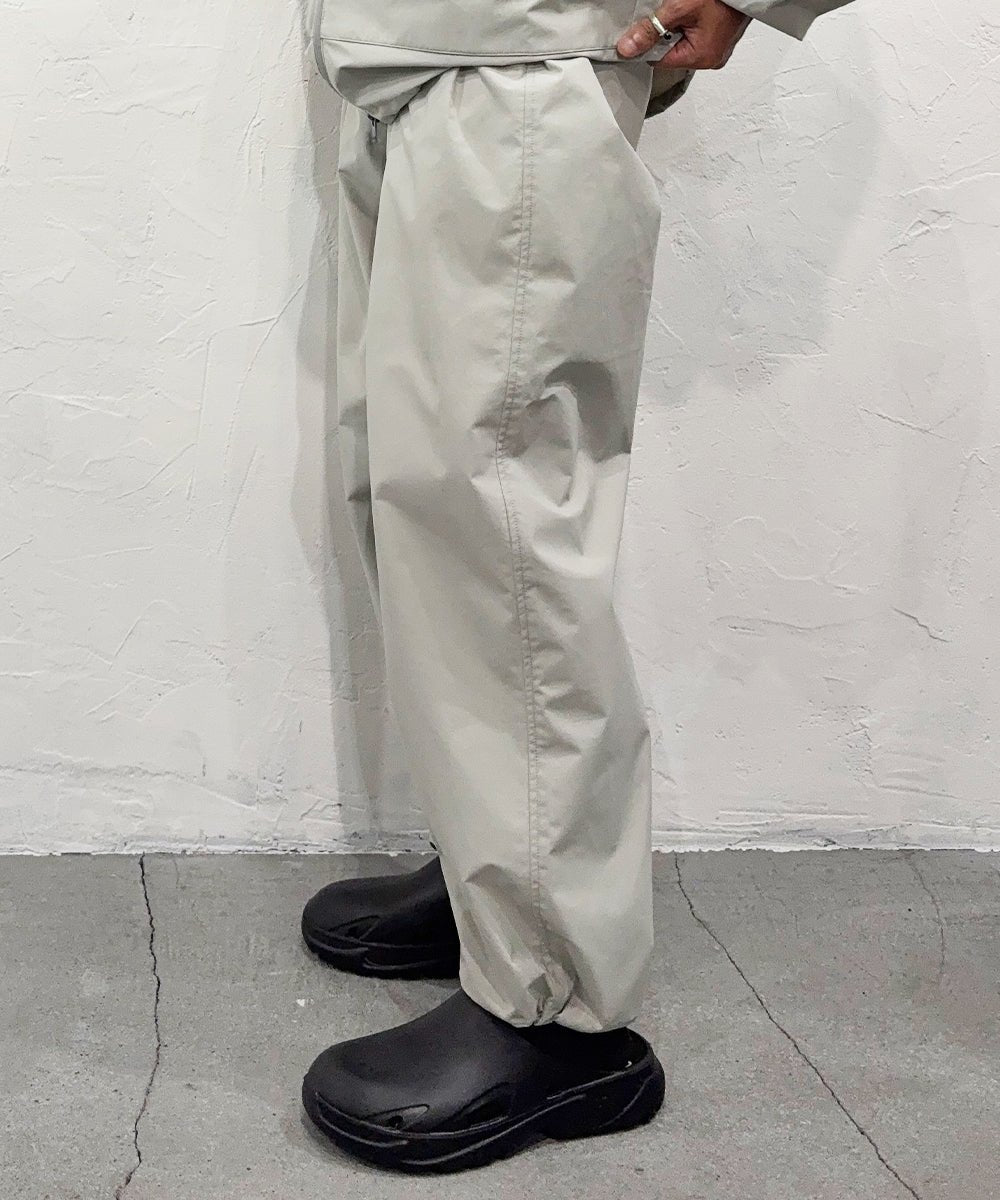 ES.1 - NYLON PANTS / IT.GRAY 商品画像 - DB&BAR