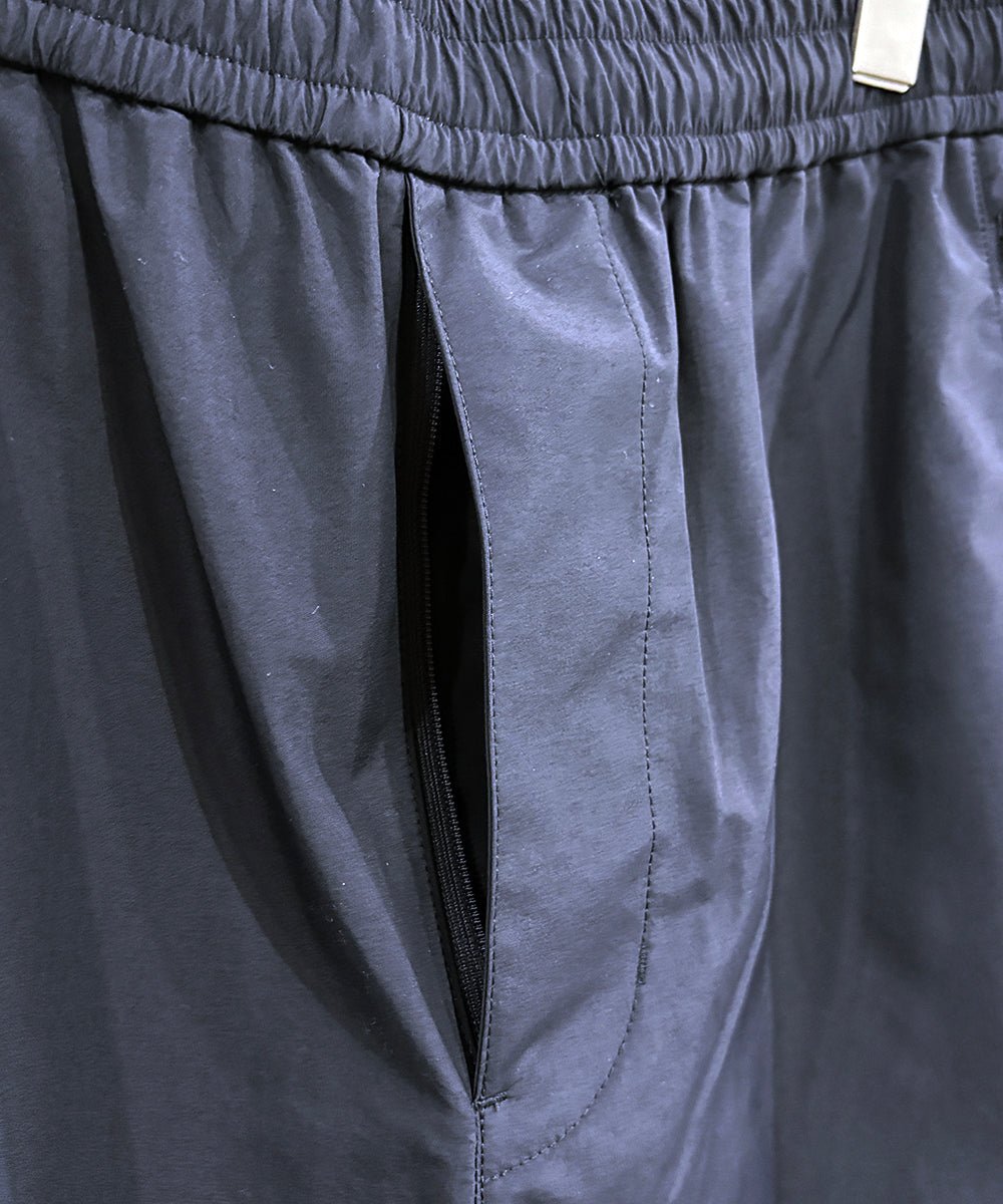 ES.1 - NYLON PANTS / NAVY | DB&BAR OFFICIAL ONLINE STORE