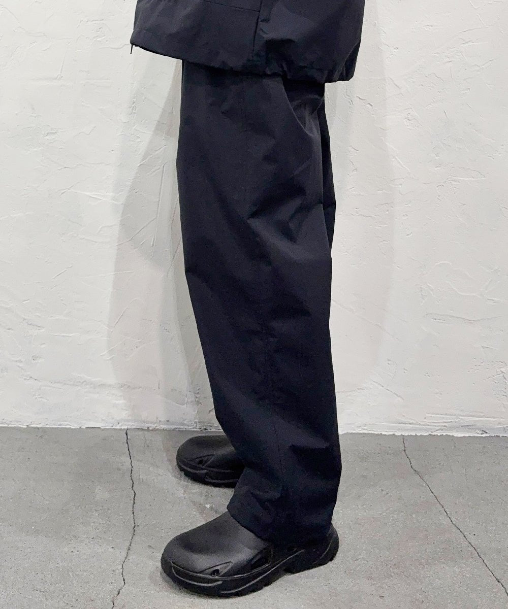 ES.1 - NYLON PANTS / NAVY | DB&BAR OFFICIAL ONLINE STORE
