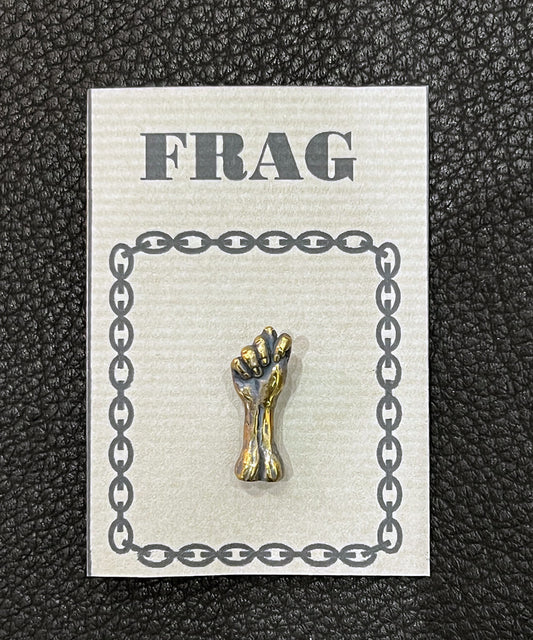 FRAG - ハンドサイン「FIG - BALL」pin - DB&BAR