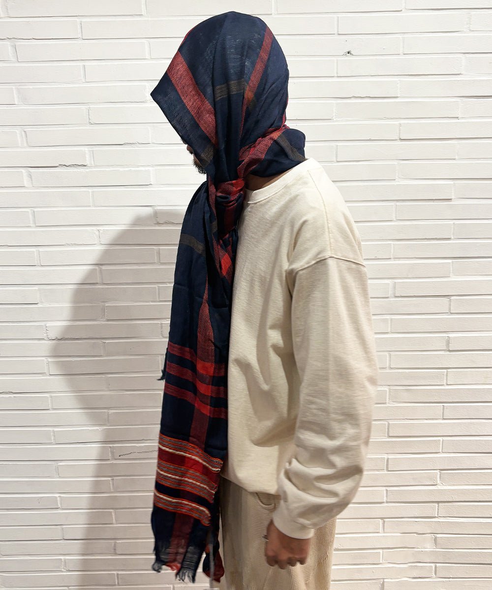 HAND WOVEN STOLE - Embroidery wool NAVY - DB&BAR