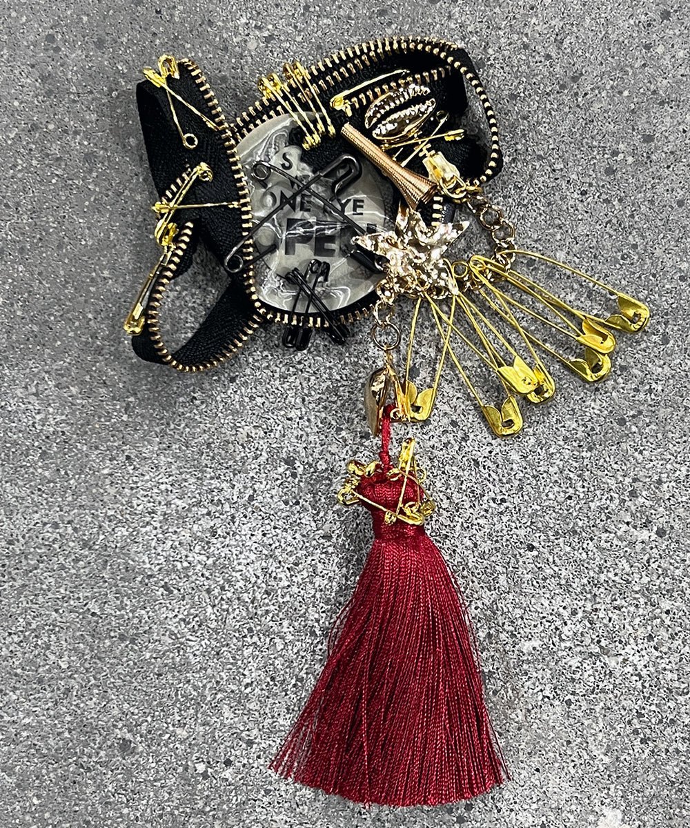 KIPSSO Koki Kitaura ATTITUDE BADGE for DB&BAR - GOLD EX - DB&BAR