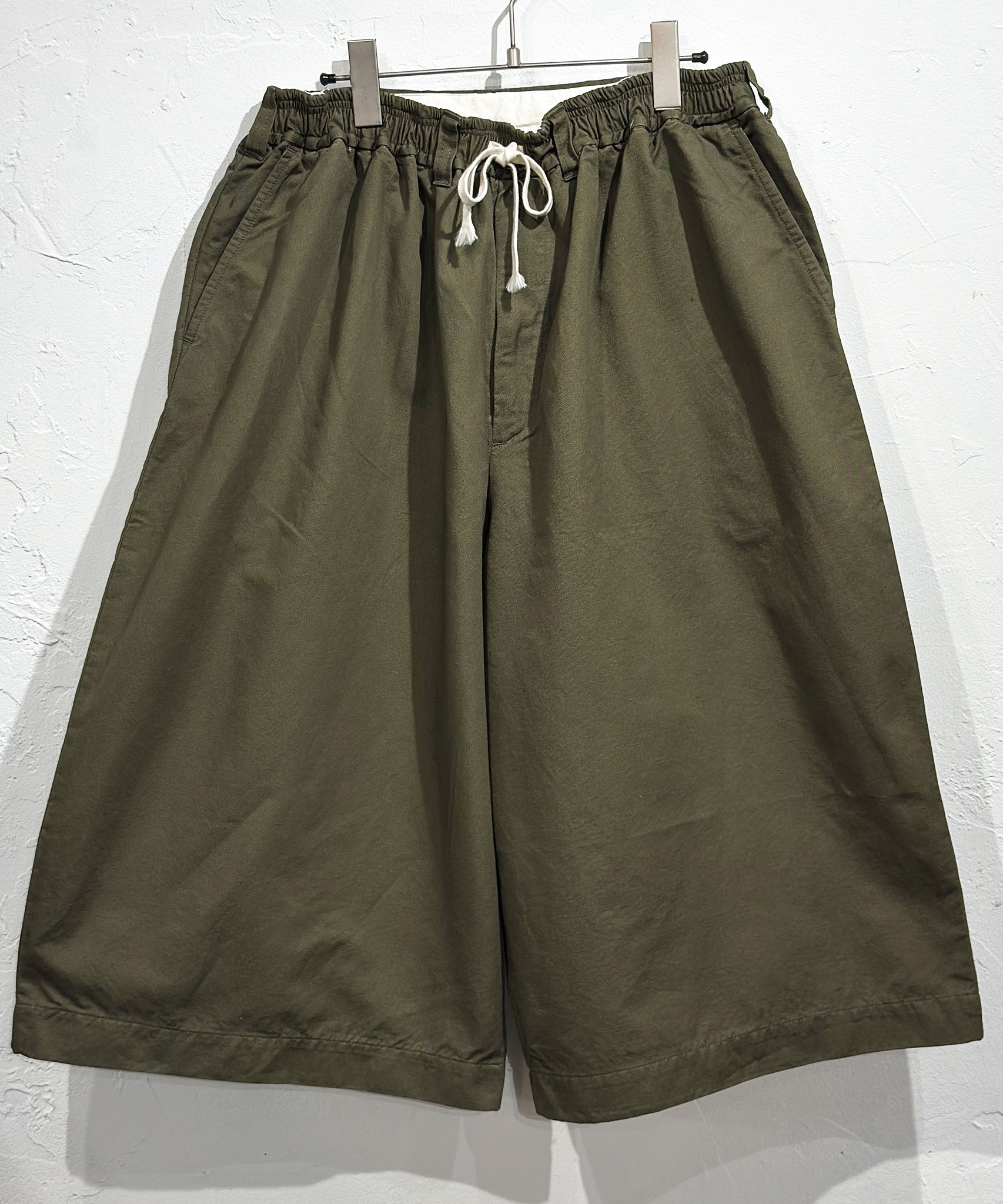 児島新鮮組 [KOJIMA SHINSENGUMI] - BIG BULB SHORTS / KHAKI 商品画像 - DB&BAR