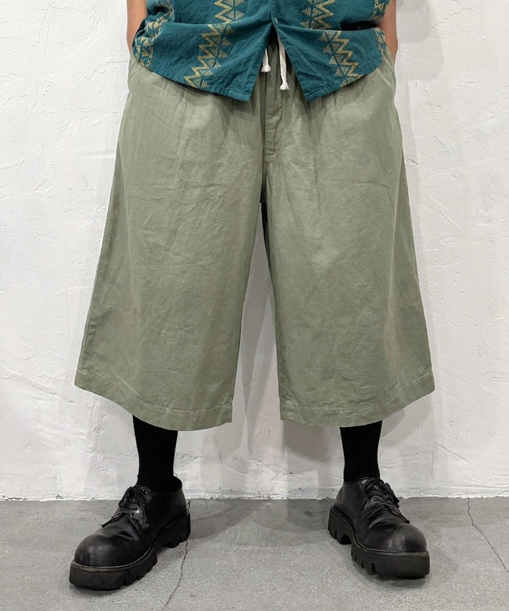 児島新鮮組 [KOJIMA SHINSENGUMI] - BIG BULB SHORTS / MOSS 商品画像 - DB&BAR