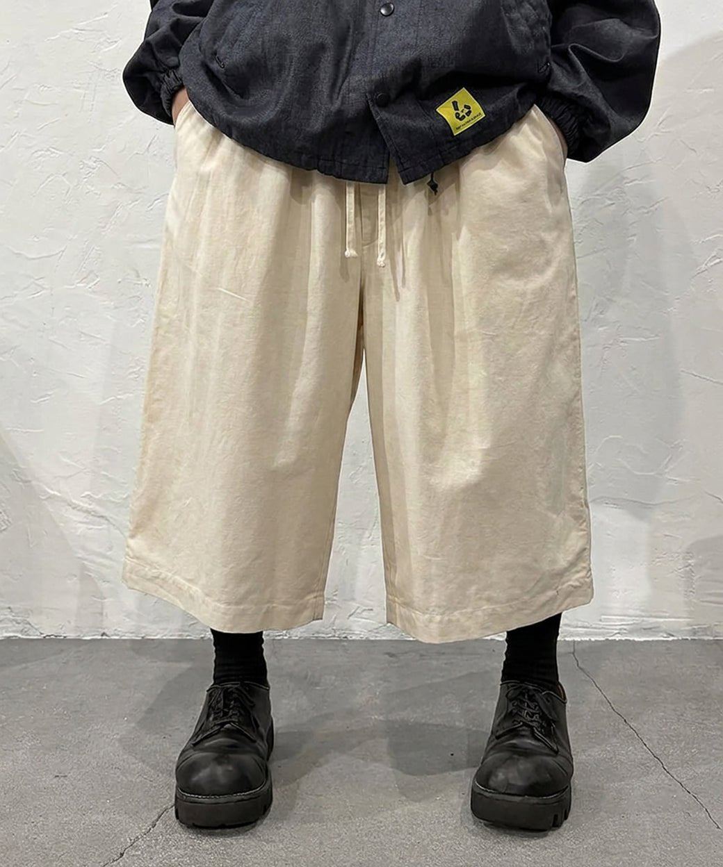 児島新鮮組 [KOJIMA SHINSENGUMI] - BIG BULB SHORTS / NATURAL 商品画像 - DB&BAR