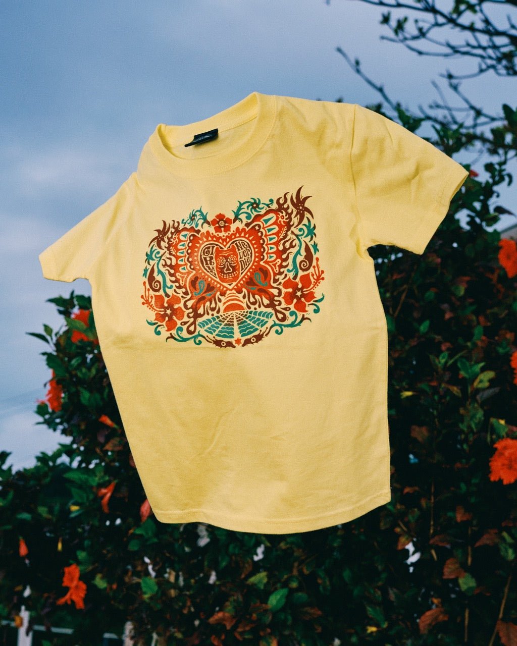 MAGOODZ 🔯 魔具ッZ - アマミチュー 【Slim fit tee-Yellow】 商品画像 - DB&BAR