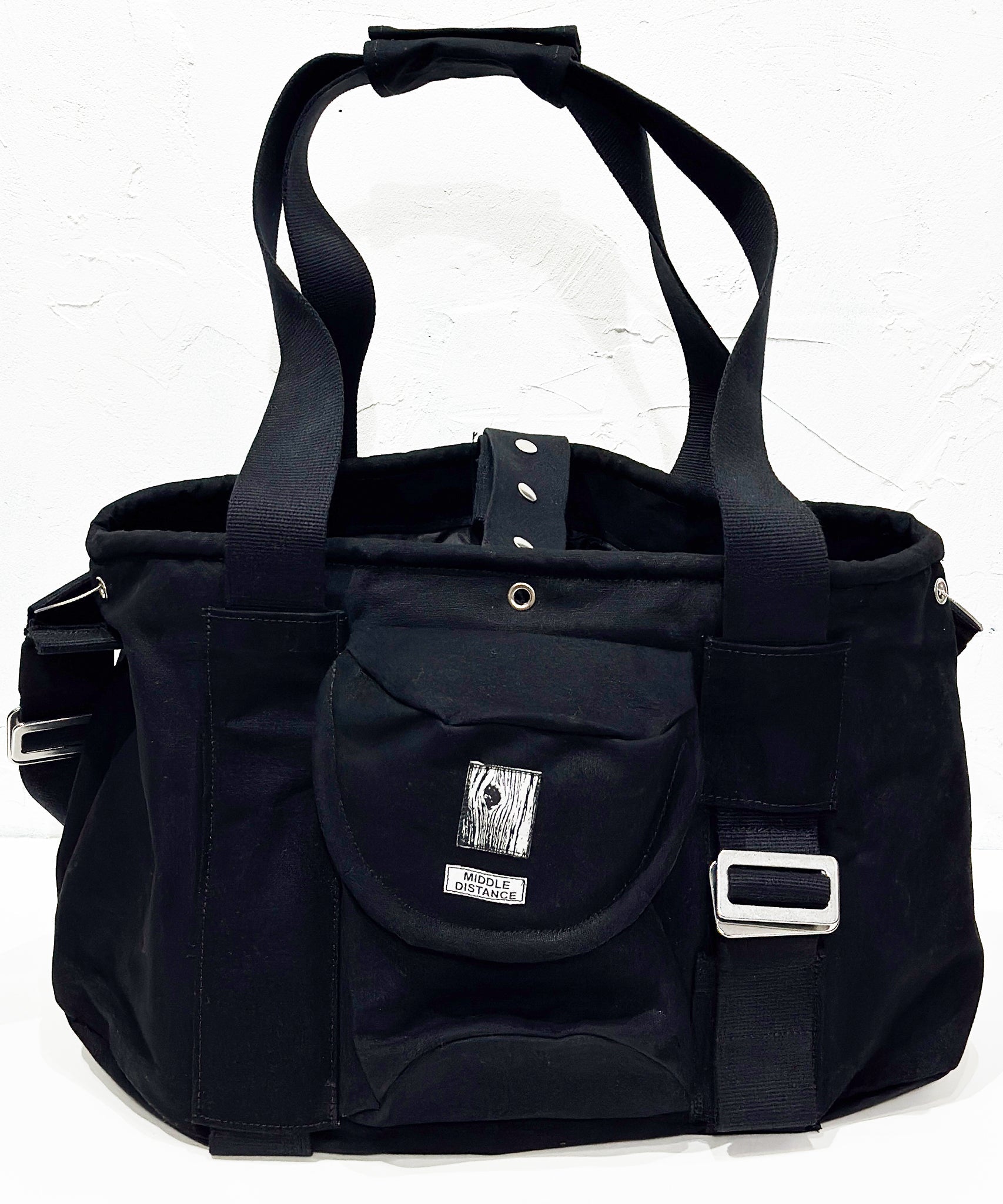 MIDDLE DISTANCE - ROPE TOTE / BLACK - DB&BAR