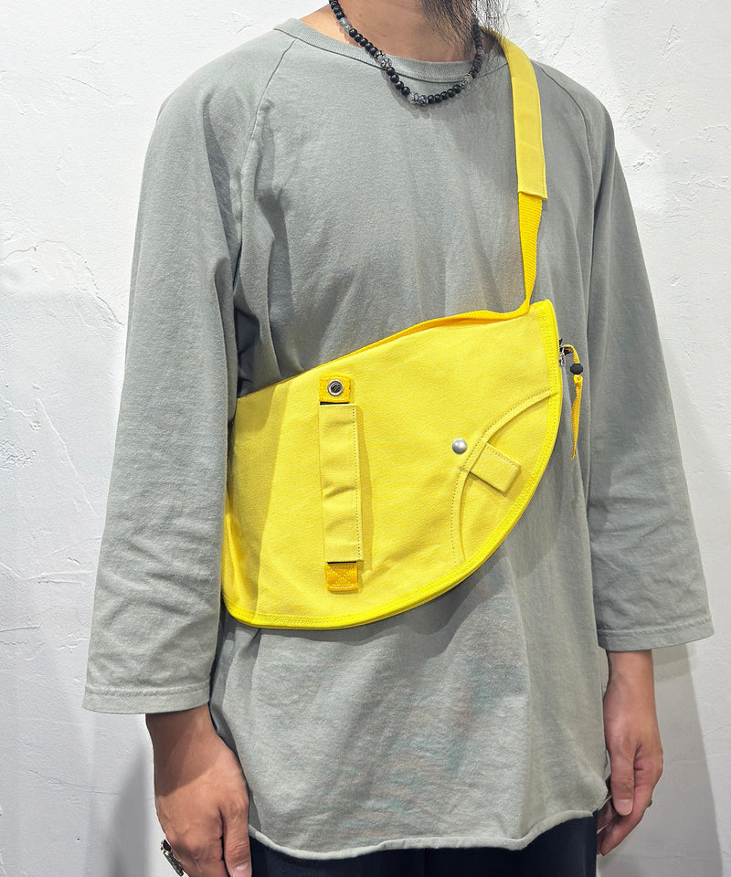 MIDDLE DISTANCE - VESSEL BAG / NITRIC YELLOW 商品画像 - DB&BAR
