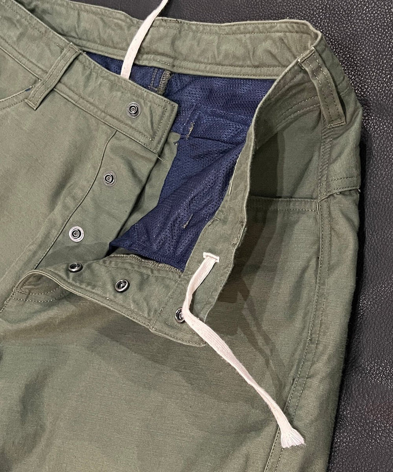 児島新鮮組 - MOUNTAIN PANTS OLIVE - DB&BAR
