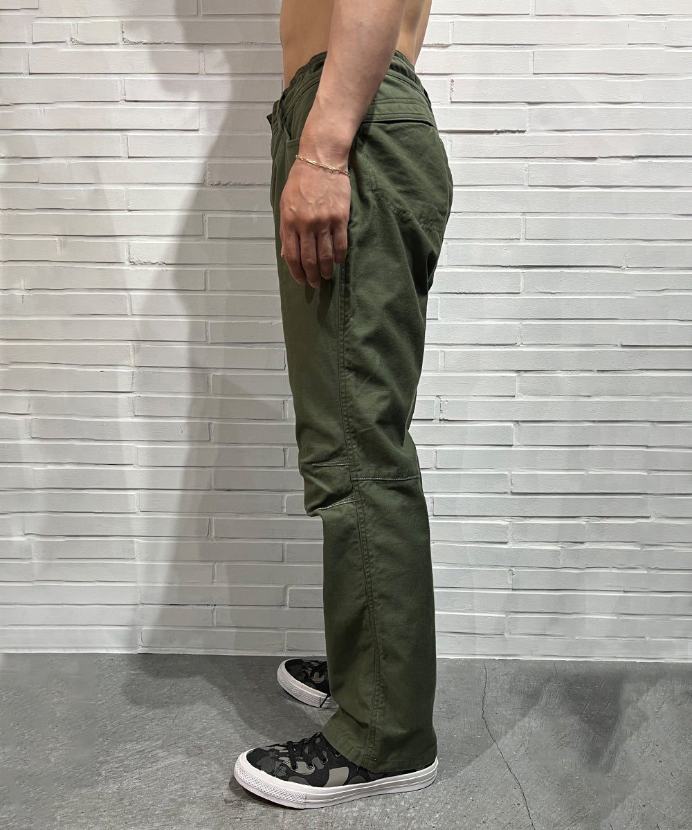 児島新鮮組 - MOUNTAIN PANTS OLIVE - DB&BAR
