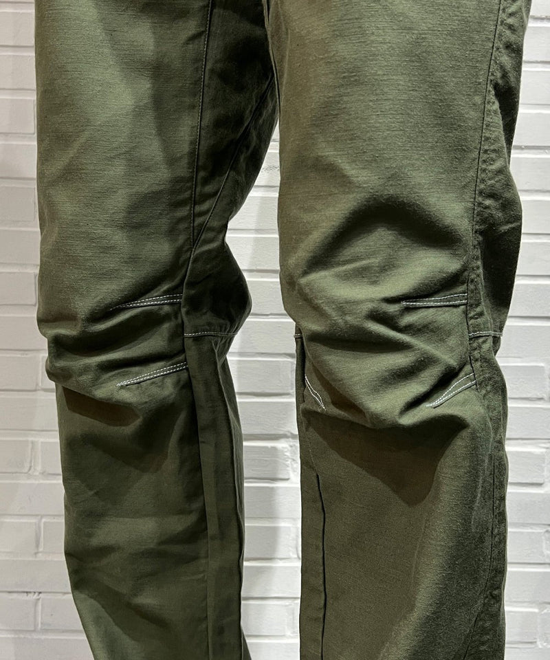 児島新鮮組 - MOUNTAIN PANTS OLIVE - DB&BAR