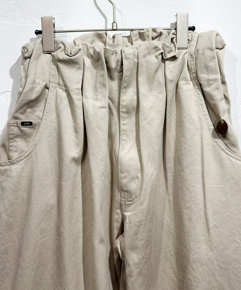 NAM - ACCORDION 5PKT PANTS / KATSURAGI BEIGE 商品画像 - DB&BAR