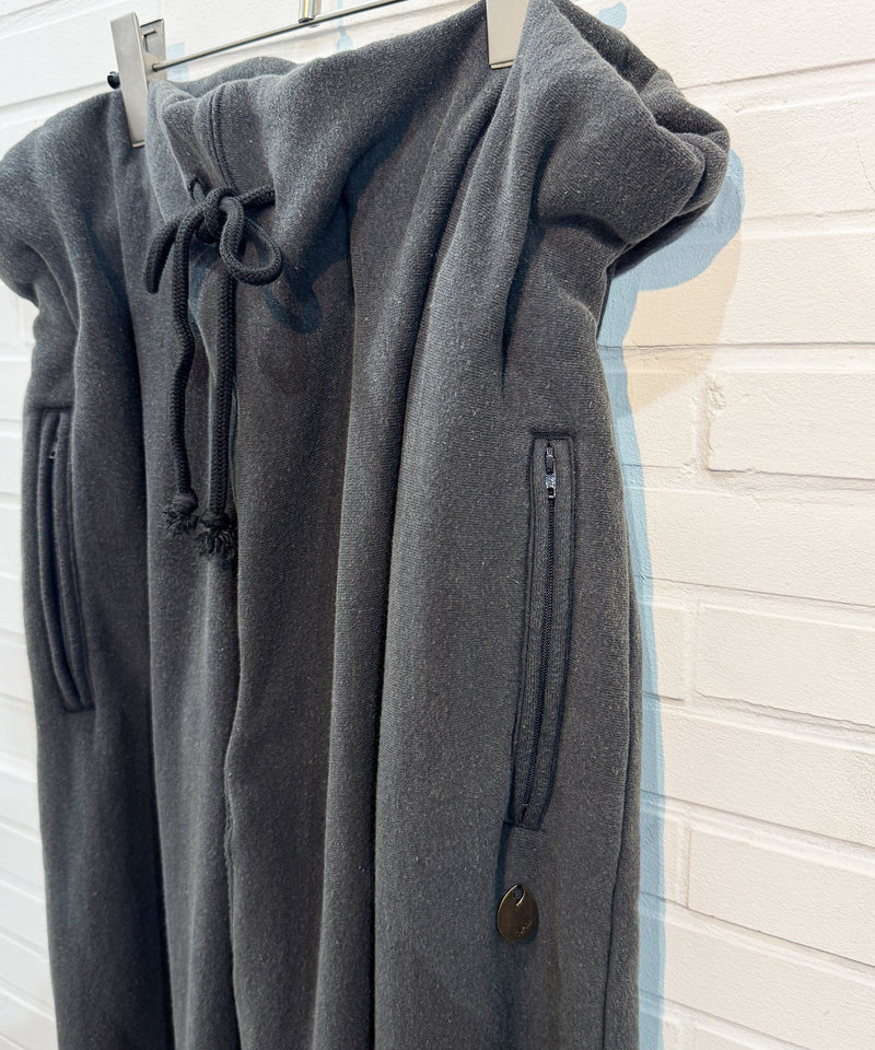 NAM - ACCORDION BREEZE SWEAT PANTS / SHADOW 商品画像 - DB&BAR