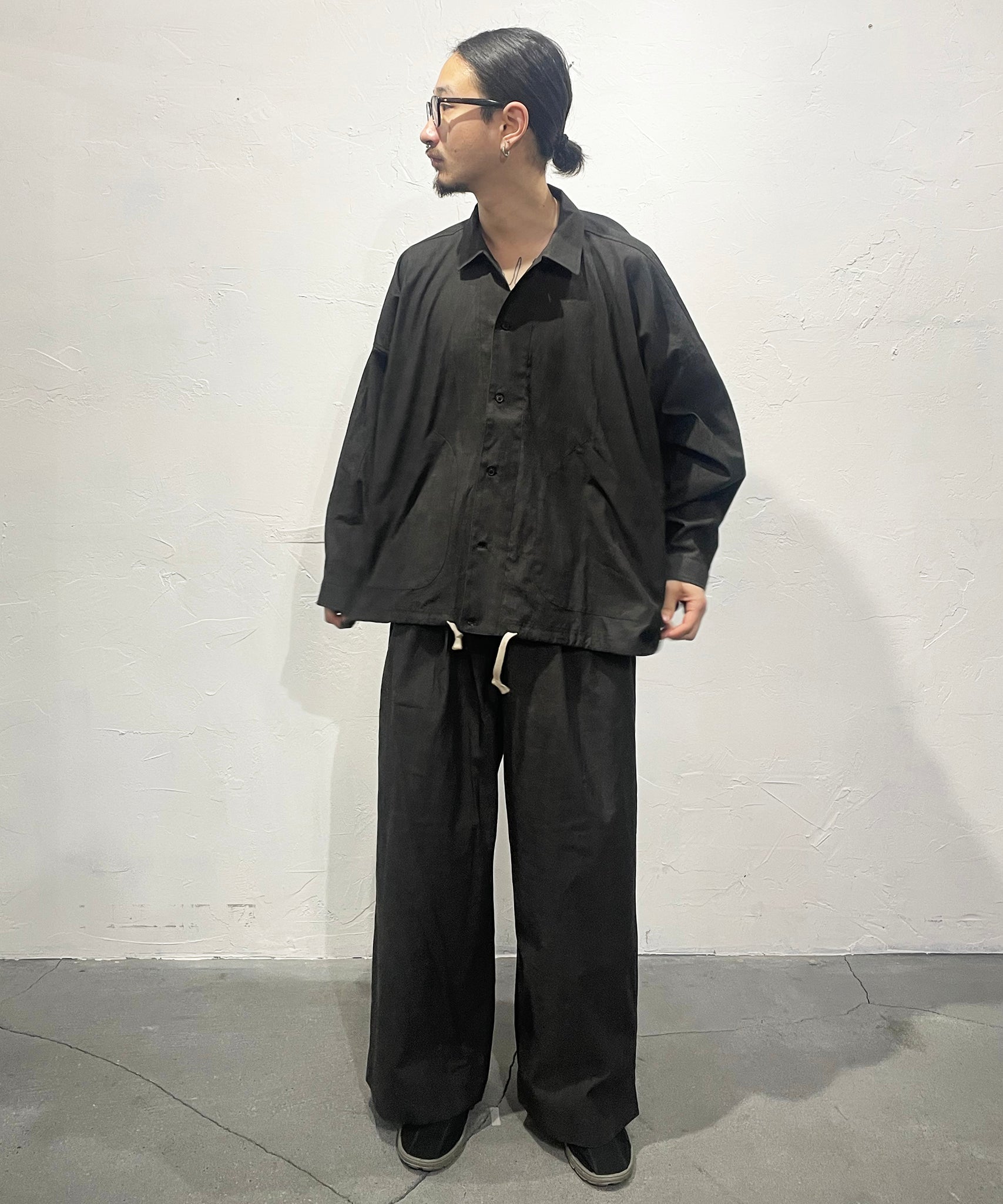 O PROJECT - EASY WIDE PANTS / DARK SUMI - DB&BAR
