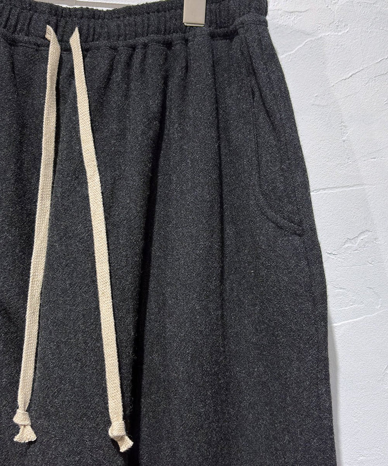 O PROJECT - PLAIN TROUSERS / ANTHRACITE 商品画像 - DB&BAR