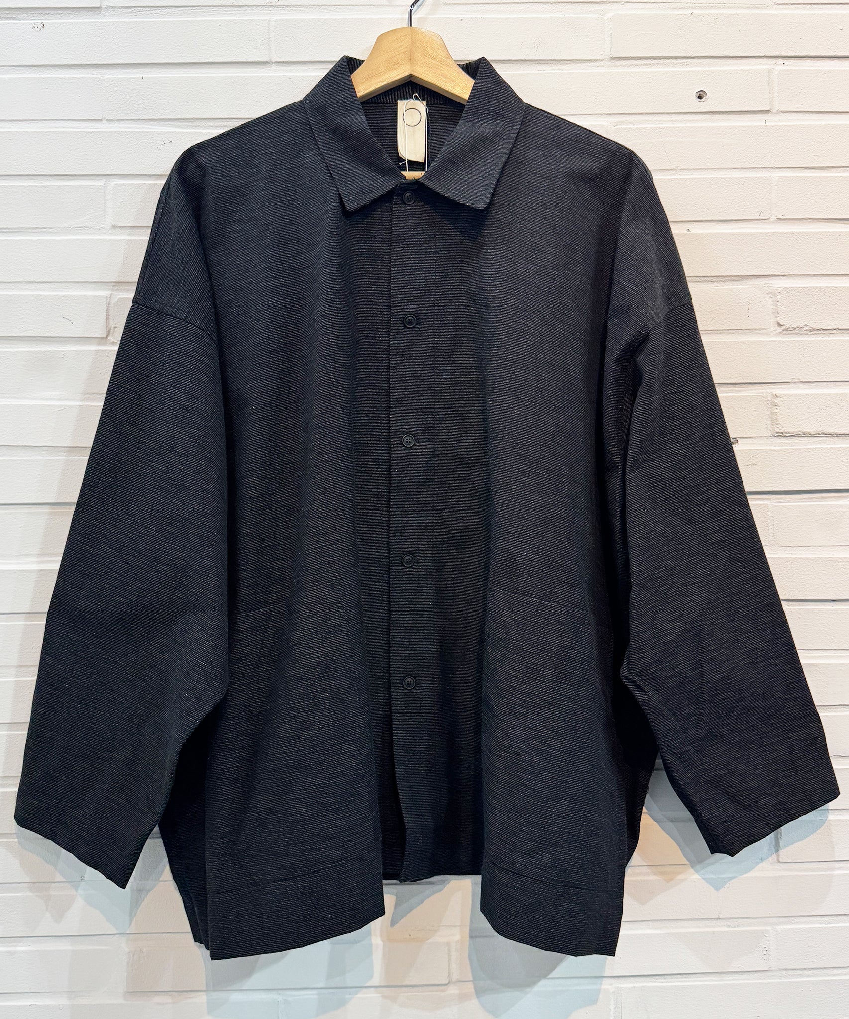 O PROJECT - WIDE FIT SHIRT - DB&BAR