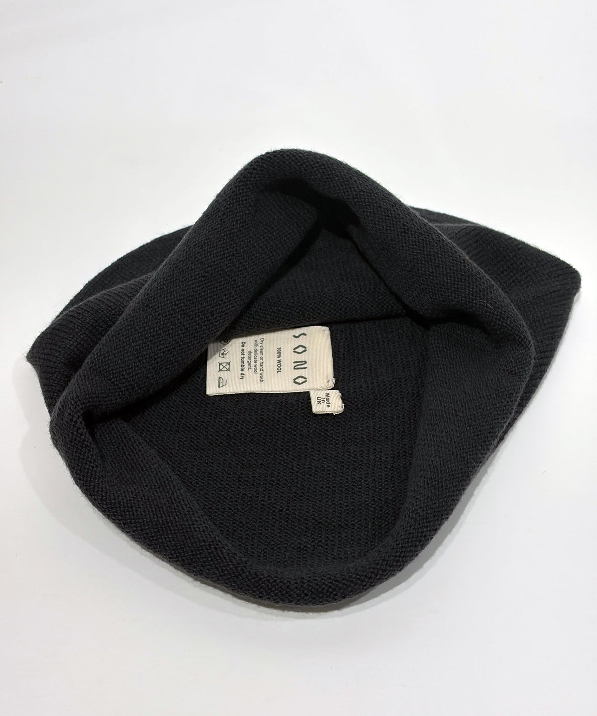 SONO - HAIO hat / OFF-BLACK 商品画像 - DB&BAR
