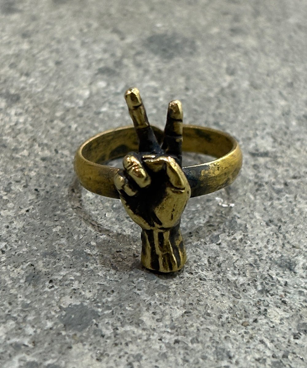 SOTHINGOOD - BRASS「HAND SIGN PEACE」RING 商品画像 - DB&BAR