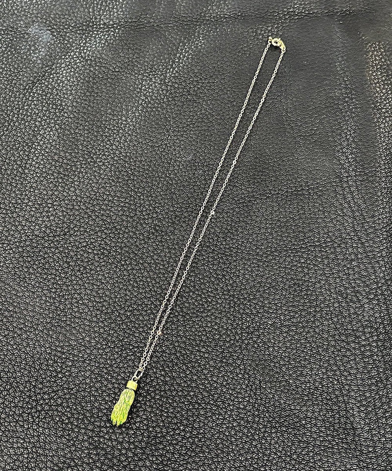 SOTHINGOOD - 「ラビットフット」necklace GREEN 商品画像 - DB&BAR