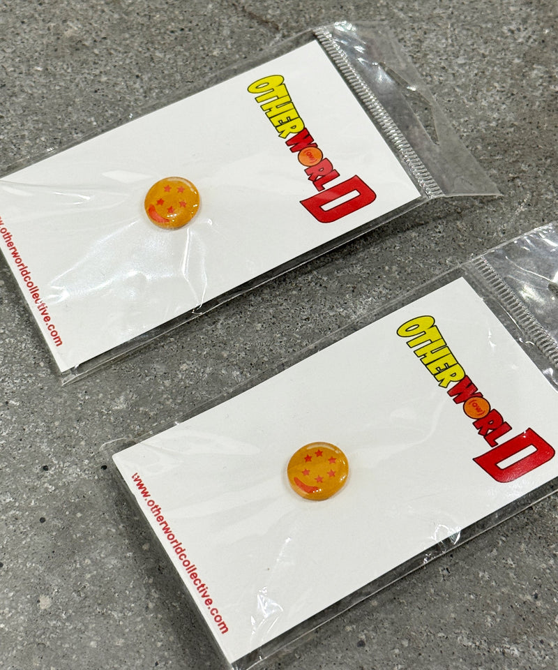 VINTAGE - PIN BADGE SET by OTHERWORLD 商品画像 - DB&BAR