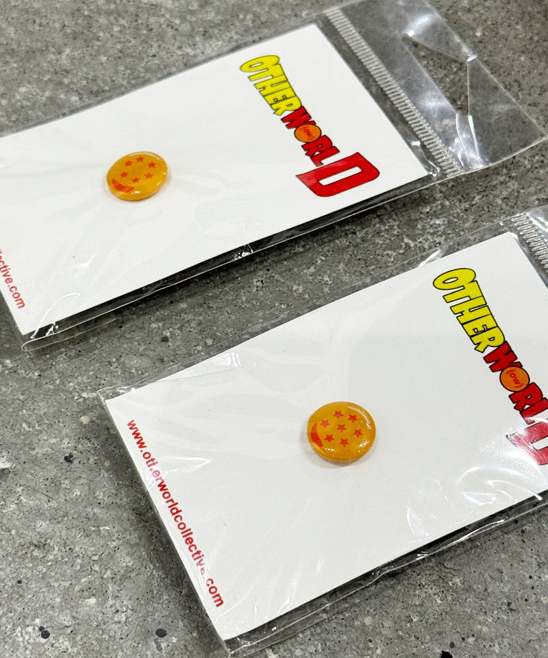 VINTAGE - PIN BADGE SET by OTHERWORLD 商品画像 - DB&BAR