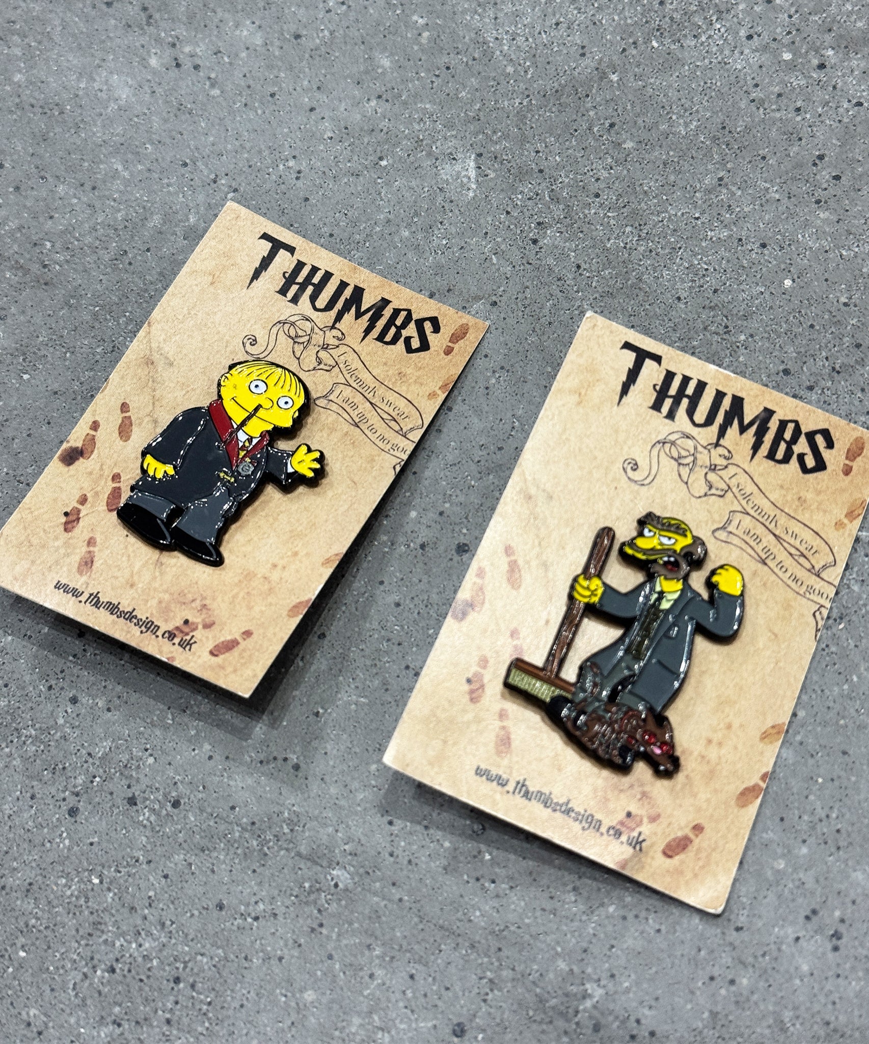 VINTAGE - PIN BADGE SET by THUMBS9 商品画像 - DB&BAR