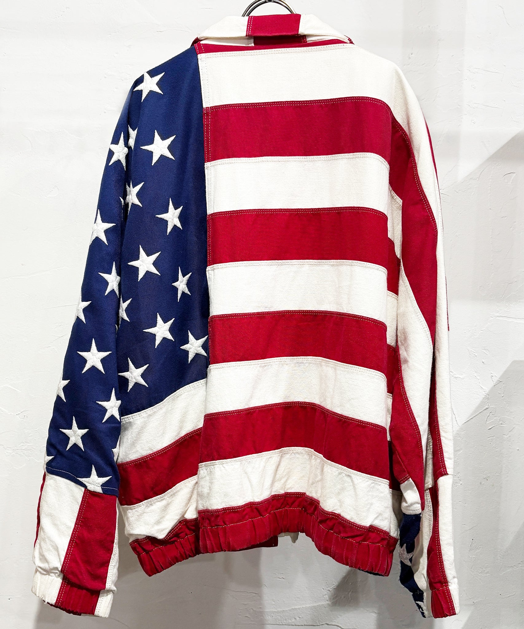 VINTAGE - USA FLAG ALL - OVER DESIGN JACKET - DB&BAR