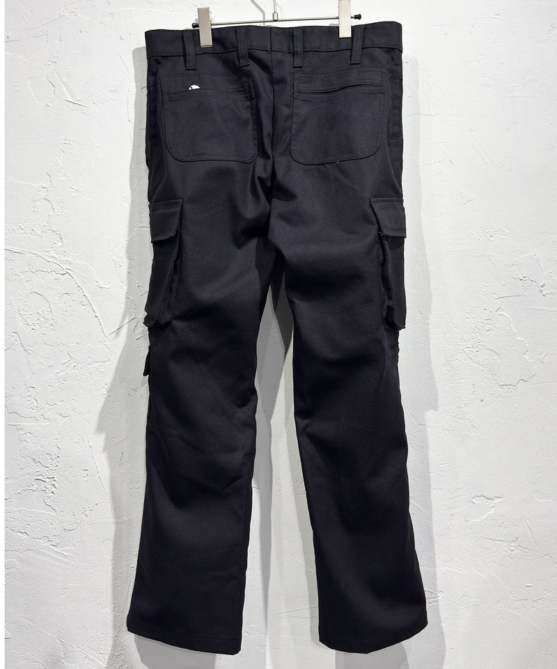 VINTAGE - MASCOT CARGO PANTS ONLINE STORE PAGE | ヴィンテージ マスコット カーゴパンツ オンラインストアページ
1回のご注文が税込10,000円以上のお買い物は送料無料
中目黒セレクトショップ 商品画像