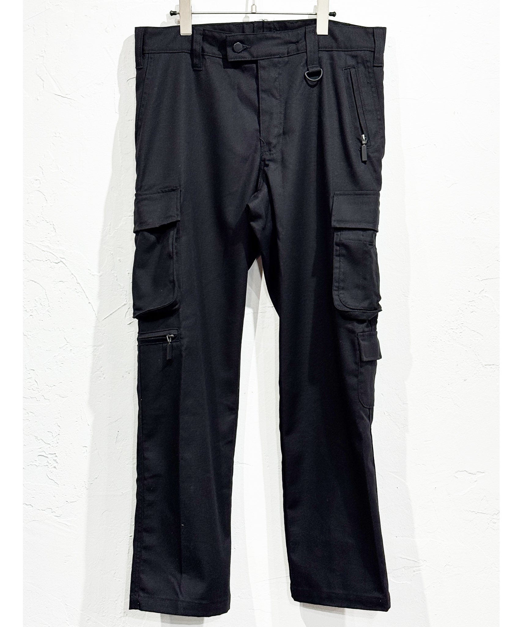 VINTAGE - MASCOT CARGO PANTS ONLINE STORE PAGE | ヴィンテージ マスコット カーゴパンツ オンラインストアページ
1回のご注文が税込10,000円以上のお買い物は送料無料
中目黒セレクトショップ 商品画像