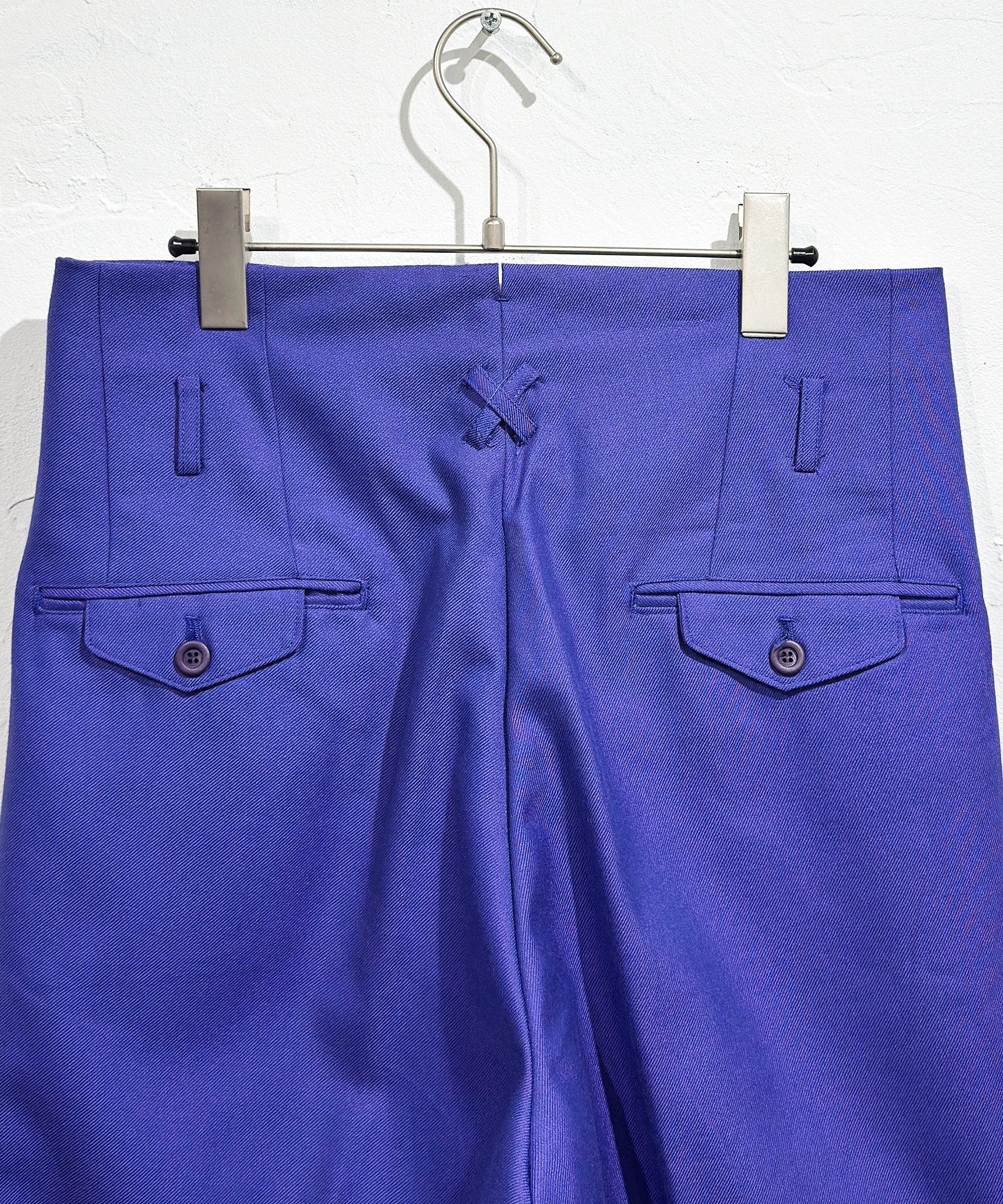 VINTAGE - KING GUARD HIGH WEST TROUSERS ONLINE STORE PAGE | ヴィンテージ キング ガード ハイウエスト トラウザーズ オンラインストアページ
1回のご注文が税込10,000円以上のお買い物は送料無料
中目黒セレクトショップ 商品画像