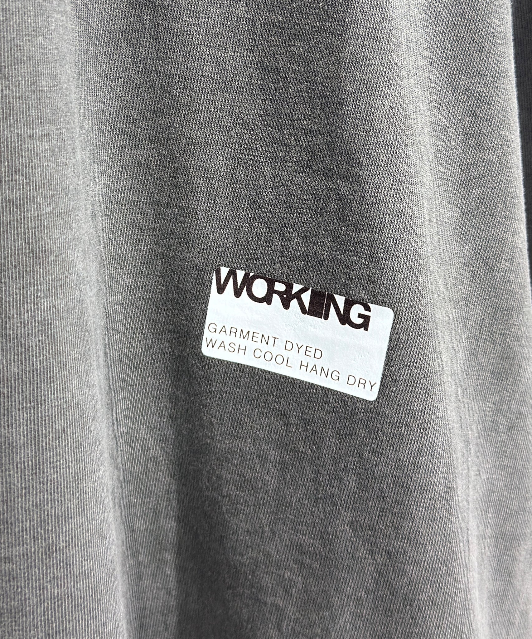 WORKING - LONG SLEEVE STICKER T / SHALE - DB&BAR